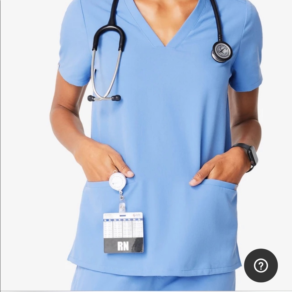 Figs Casma top. Ceil blue. NWT.